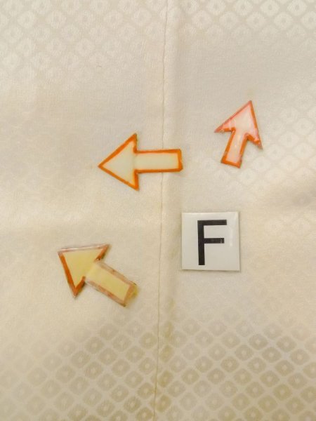 画像19: N0611Q  女性用 襦袢  シルク(正絹)  光沢のある アイボリー, かのこ 【中古】 【USED】 【リサイクル】 ★★☆☆☆ (19)