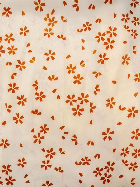 画像3: N0611T  女性用 襦袢 他ダメージ シルク(正絹)   アイボリー, 桜 【中古】 【USED】 【リサイクル】 ★☆☆☆☆ (3)