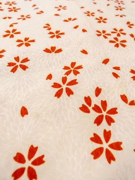 画像10: N0611T  女性用 襦袢 他ダメージ シルク(正絹)   アイボリー, 桜 【中古】 【USED】 【リサイクル】 ★☆☆☆☆ (10)