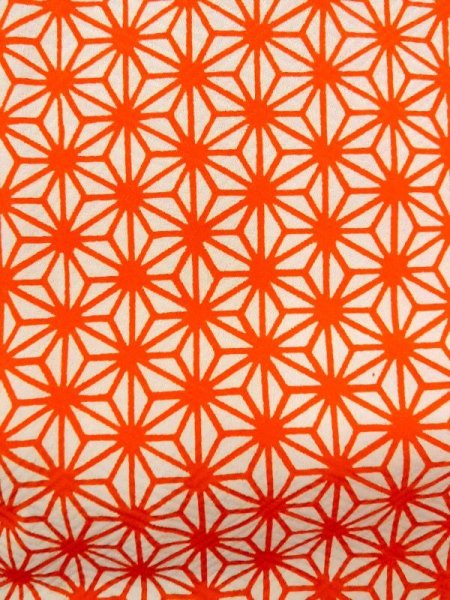 画像8: N0611V Mint  女性用 襦袢 半衿付き、麻の葉の刺繍あり シルク（正絹）   オフ　ホワイト, 花 【中古】 【USED】 【リサイクル】 ★★★★☆ (8)