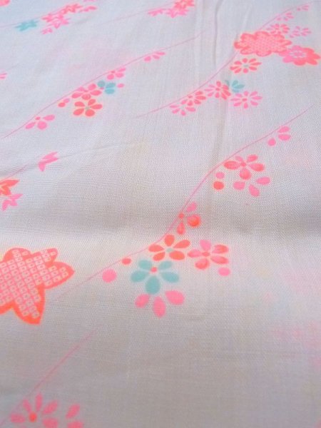 画像10: N0611Y  女性用 襦袢 汚れ/シミ 綿   白, 花 【中古】 【USED】 【リサイクル】 ★☆☆☆☆ (10)