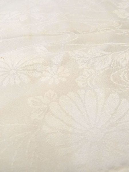 画像10: N0612B  女性用 襦袢  シルク(正絹)   白, ぼたん 【中古】 【USED】 【リサイクル】 ★☆☆☆☆ (10)