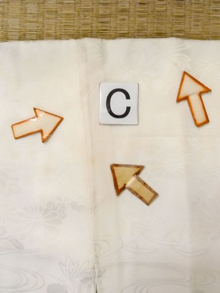 画像16: N0612B  女性用 襦袢  シルク(正絹)   白, ぼたん 【中古】 【USED】 【リサイクル】 ★☆☆☆☆ (16)