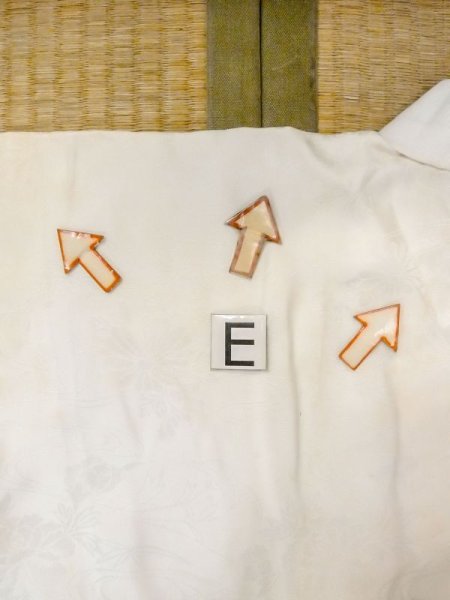 画像18: N0612B  女性用 襦袢  シルク(正絹)   白, ぼたん 【中古】 【USED】 【リサイクル】 ★☆☆☆☆ (18)