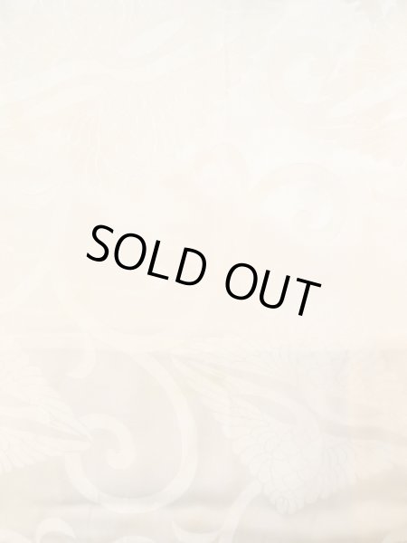 画像3: N0612C  女性用 襦袢  シルク（正絹）  光沢のある アイボリー, 唐草 【中古】 【USED】 【リサイクル】 ★☆☆☆☆ (3)