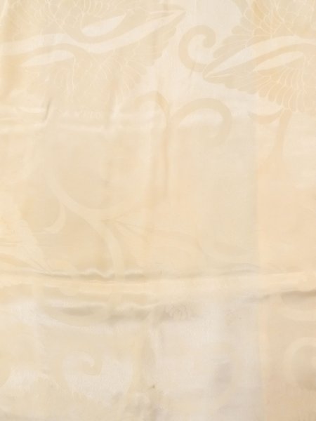 画像4: N0612C  女性用 襦袢  シルク(正絹)  光沢のある アイボリー, 唐草 【中古】 【USED】 【リサイクル】 ★☆☆☆☆ (4)