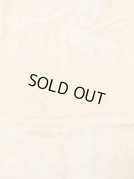 画像4: N0612C  女性用 襦袢  シルク（正絹）  光沢のある アイボリー, 唐草 【中古】 【USED】 【リサイクル】 ★☆☆☆☆ (4)