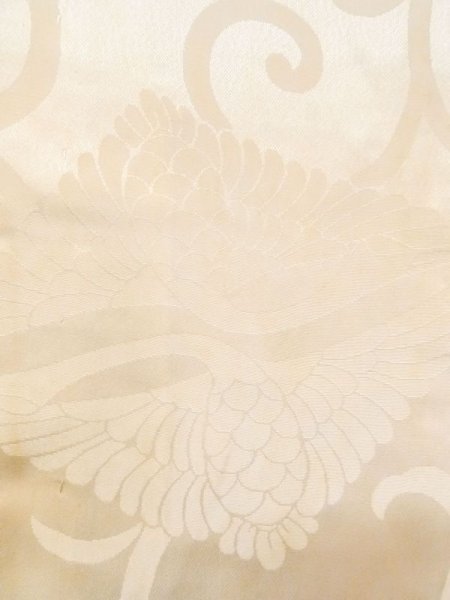 画像5: N0612C  女性用 襦袢  シルク(正絹)  光沢のある アイボリー, 唐草 【中古】 【USED】 【リサイクル】 ★☆☆☆☆ (5)