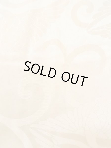 画像7: N0612C  女性用 襦袢  シルク（正絹）  光沢のある アイボリー, 唐草 【中古】 【USED】 【リサイクル】 ★☆☆☆☆ (7)