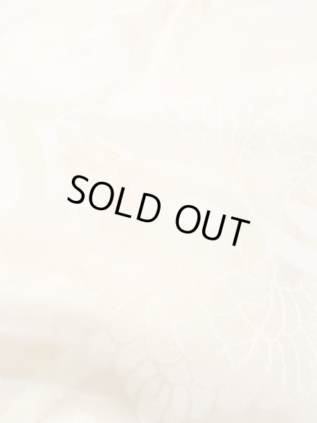 画像8: N0612C  女性用 襦袢  シルク（正絹）  光沢のある アイボリー, 唐草 【中古】 【USED】 【リサイクル】 ★☆☆☆☆ (8)