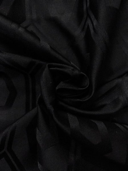 画像10: N0624C 端切れ 女性用着物 シルク(正絹)   黒 亀甲 【中古】 【USED】 【リサイクル】 ★★★★☆ (10)