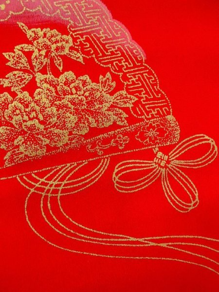 画像5: N0624L 端切れ 女性用着物 シルク(正絹)   赤色 ぼたん 【中古】 【USED】 【リサイクル】 ★★☆☆☆ (5)