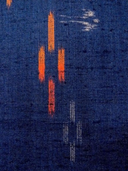 画像6: N0624Q 端切れ 女性用着物 ウール   紺 線 【中古】 【USED】 【リサイクル】 ★☆☆☆☆ (6)