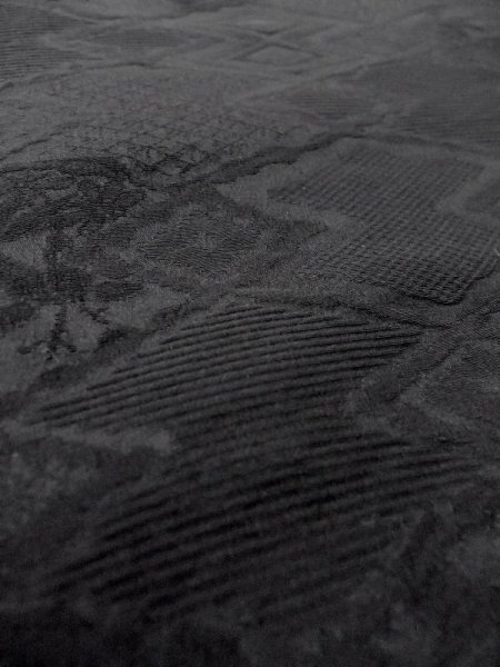 画像7: N0624V 端切れ 女性用着物 シルク(正絹)   黒  【中古】 【USED】 【リサイクル】 ★★★☆☆ (7)