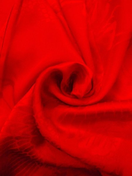 画像12: N0629A  女性用 女の子 子供用、半衿付き シルク(正絹)   赤色,  【中古】 【USED】 【リサイクル】 ★☆☆☆☆ (12)