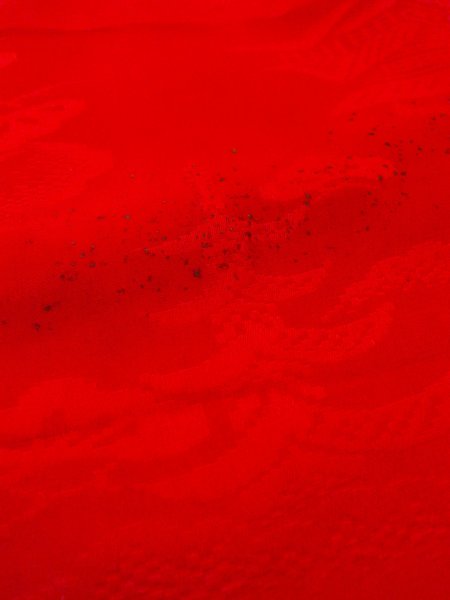 画像8: N0629B  女性用 女の子 子供用、半衿付き シルク(正絹)   赤色, 松/松葉 【中古】 【USED】 【リサイクル】 ★★☆☆☆ (8)