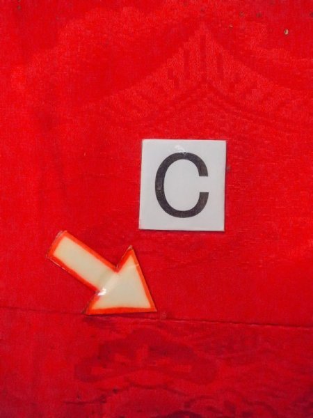 画像16: N0629B  女性用 女の子 子供用、半衿付き シルク(正絹)   赤色, 松/松葉 【中古】 【USED】 【リサイクル】 ★★☆☆☆ (16)