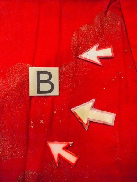 画像15: N0629C  女性用 女の子  シルク(正絹)   赤色, 雲 【中古】 【USED】 【リサイクル】 ★★☆☆☆ (15)