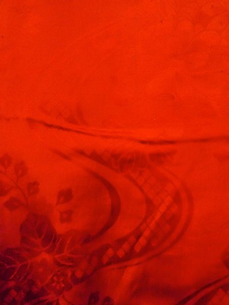 画像4: N0629D  女性用 女の子  シルク(正絹)   赤色,  【中古】 【USED】 【リサイクル】 ★★☆☆☆ (4)