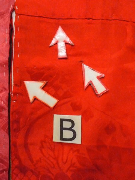 画像15: N0629D  女性用 女の子  シルク(正絹)   赤色,  【中古】 【USED】 【リサイクル】 ★★☆☆☆ (15)