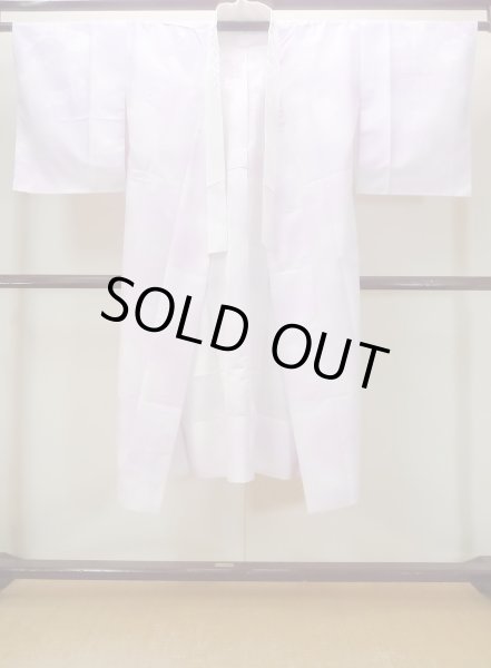 画像1: N0629R  女性用 襦袢 半衿付き、地紋：桐、葉、流水、かのこ 化繊  淡い 紫色,  【中古】 【USED】 【リサイクル】 ★★★☆☆ (1)