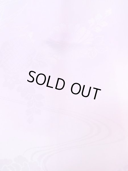 画像7: N0629R  女性用 襦袢 半衿付き、地紋：桐、葉、流水、かのこ 化繊  淡い 紫色,  【中古】 【USED】 【リサイクル】 ★★★☆☆ (7)