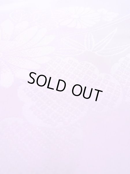 画像9: N0629R  女性用 襦袢 半衿付き、地紋：桐、葉、流水、かのこ 化繊  淡い 紫色,  【中古】 【USED】 【リサイクル】 ★★★☆☆ (9)