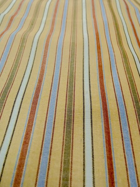 画像9: N0717B  女性用 羽織  シルク(正絹)   ベージュ, 縞 【中古】 【USED】 【リサイクル】 ★★☆☆☆ (9)