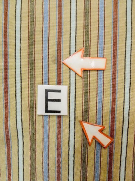 画像18: N0717B  女性用 羽織  シルク(正絹)   ベージュ, 縞 【中古】 【USED】 【リサイクル】 ★★☆☆☆ (18)