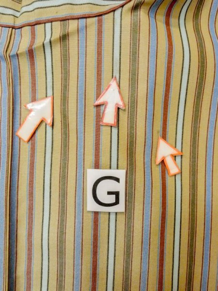 画像20: N0717B  女性用 羽織  シルク(正絹)   ベージュ, 縞 【中古】 【USED】 【リサイクル】 ★★☆☆☆ (20)