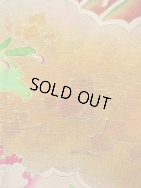 画像19: N0717E  女性用 振袖  シルク（正絹）   黒, ぼたん 【中古】 【USED】 【リサイクル】 ★★★☆☆ (19)