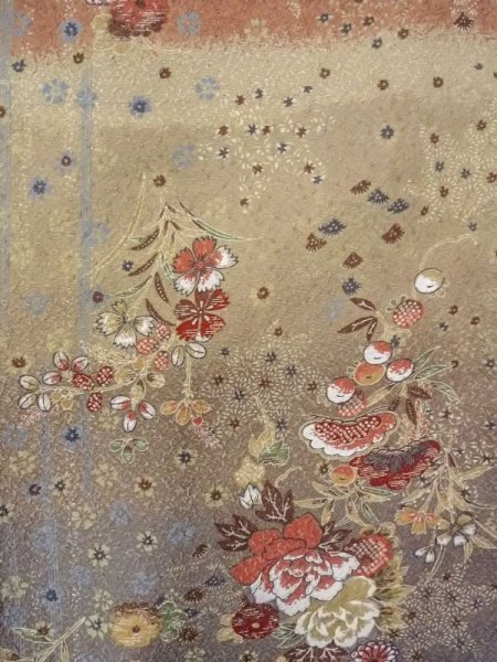 画像4: N0717I Mint  女性用 小紋  シルク(正絹)   茶色, 花 【中古】 【USED】 【リサイクル】 ★★★★☆ (4)