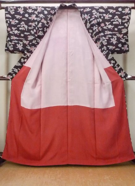 画像2: N0717J  女性用 小紋  シルク(正絹)   黒, 花 【中古】 【USED】 【リサイクル】 ★★☆☆☆ (2)