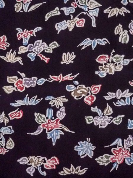画像3: N0717J  女性用 小紋  シルク(正絹)   黒, 花 【中古】 【USED】 【リサイクル】 ★★☆☆☆ (3)