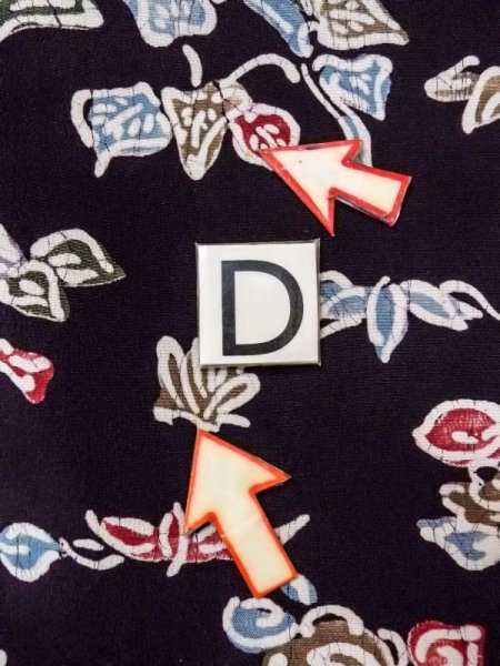 画像17: N0717J  女性用 小紋  シルク(正絹)   黒, 花 【中古】 【USED】 【リサイクル】 ★★☆☆☆ (17)