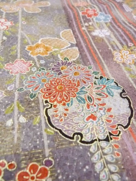画像9: N0717K  女性用 小紋  シルク(正絹)  灰色がかった マルチカラー, 桜 【中古】 【USED】 【リサイクル】 ★★★☆☆ (9)