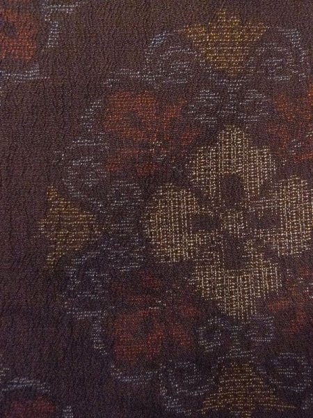 画像7: N0717M Mint  女性用 紬 染み黄変多数 シルク(正絹)   茶色, 唐花 【中古】 【USED】 【リサイクル】 ★★★★☆ (7)