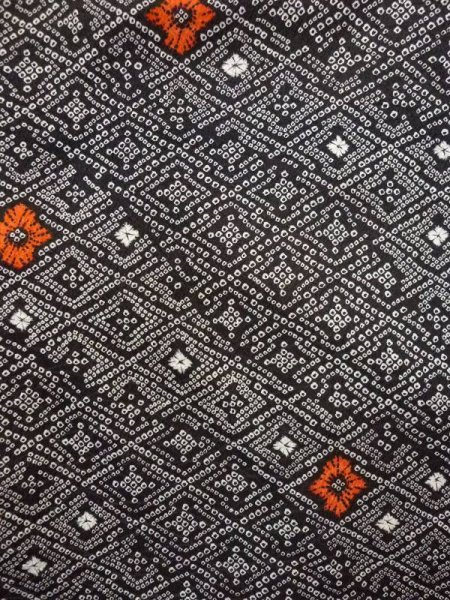 画像3: N0717N  女性用 小紋  化繊   黒, 松皮菱 【中古】 【USED】 【リサイクル】 ★☆☆☆☆ (3)