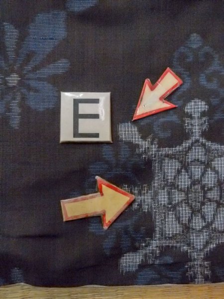 画像18: N0717O  女性用 紬  シルク(正絹)  淡い 黒, 花 【中古】 【USED】 【リサイクル】 ★★★☆☆ (18)