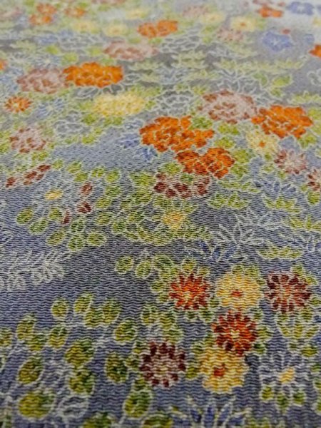 画像8: N0717P Mint  女性用 小紋  シルク(正絹)   灰色, ぼたん 【中古】 【USED】 【リサイクル】 ★★★★☆ (8)