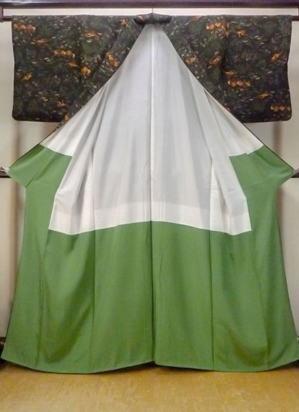 画像2: N0717R Mint  女性用 小紋  シルク(正絹)   黒, 桐 【中古】 【USED】 【リサイクル】 ★★★★☆ (2)