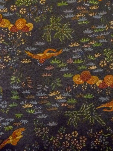 画像4: N0717R Mint  女性用 小紋  シルク(正絹)   黒, 桐 【中古】 【USED】 【リサイクル】 ★★★★☆ (4)