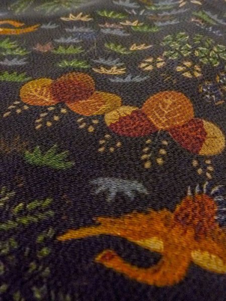 画像9: N0717R Mint  女性用 小紋  シルク(正絹)   黒, 桐 【中古】 【USED】 【リサイクル】 ★★★★☆ (9)