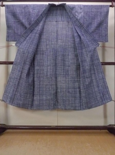 画像2: N0731D  浴衣(日本製)  綿   灰色, チェック柄 【中古】 【USED】 【リサイクル】 ★★☆☆☆ (2)