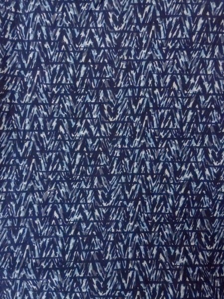 画像4: N0731N  浴衣（日本製）  綿  深い 藍, 抽象的模様 【中古】 【USED】 【リサイクル】 ★★☆☆☆ (4)