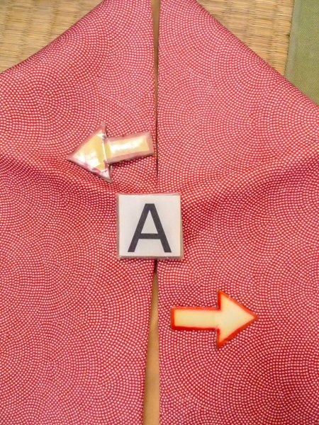 画像14: N0814K  女性用 江戸小紋 鮫小紋 シルク(正絹)   珊瑚色,  【中古】 【USED】 【リサイクル】 ★★★☆☆ (14)