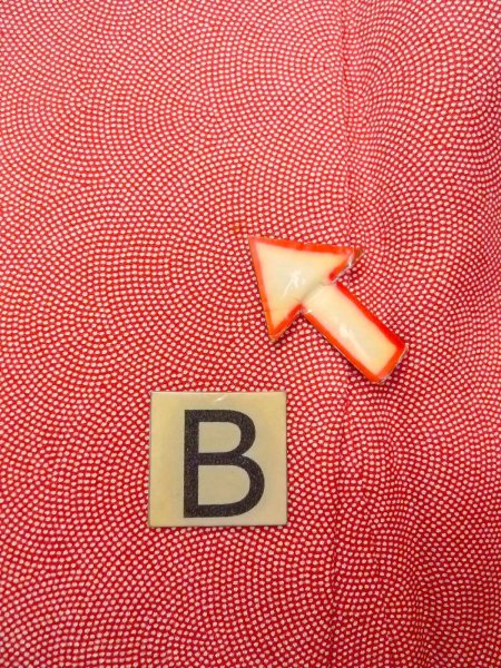 画像15: N0814K  女性用 江戸小紋 鮫小紋 シルク(正絹)   珊瑚色,  【中古】 【USED】 【リサイクル】 ★★★☆☆ (15)