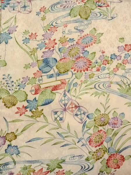 画像3: N0814P  女性用 小紋  シルク(正絹)   アイボリー, 菊 【中古】 【USED】 【リサイクル】 ★★☆☆☆ (3)