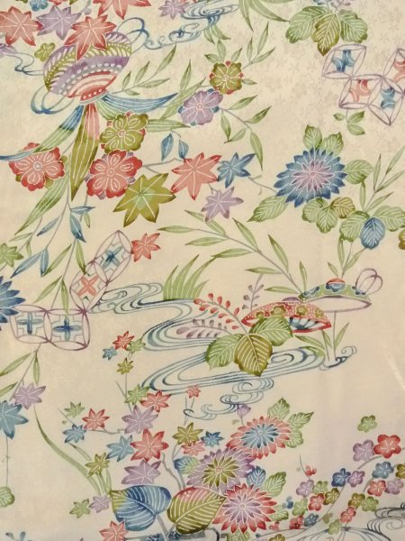 画像4: N0814P  女性用 小紋  シルク(正絹)   アイボリー, 菊 【中古】 【USED】 【リサイクル】 ★★☆☆☆ (4)