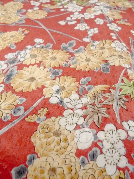 画像9: N0814Q  女性用 小紋  シルク(正絹)  淡い 朱赤, 菊 【中古】 【USED】 【リサイクル】 ★★★☆☆ (9)